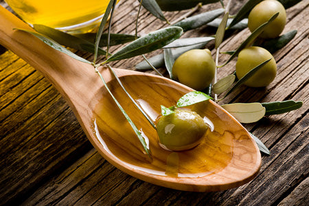 Top 7 Reasons to Consume Olive Oil