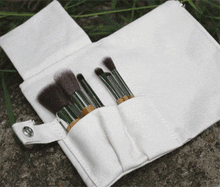 Pure Anada - Vegan Makeup Brushes