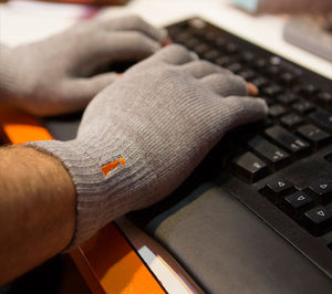 Incrediwear Fingerless Circulation Plus Gloves in use