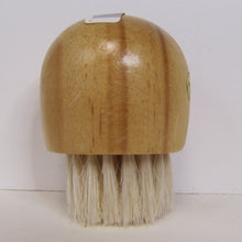 Baudelaire Cedar Complexion Brush, front view